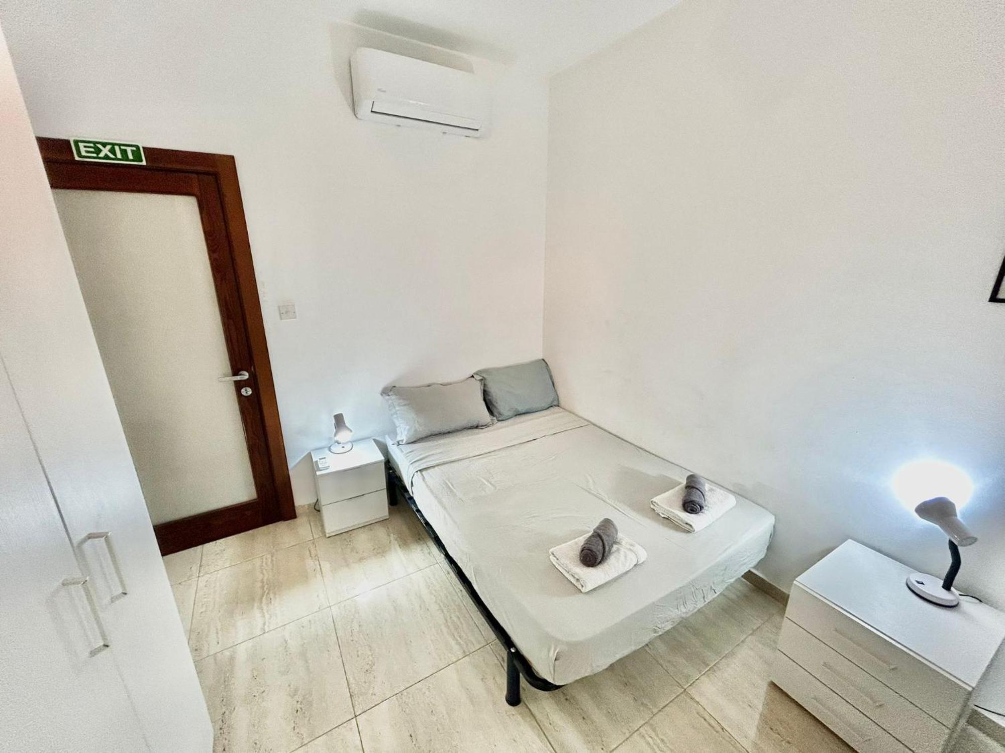 Sliema 2 Bedroom Apartment Exterior foto